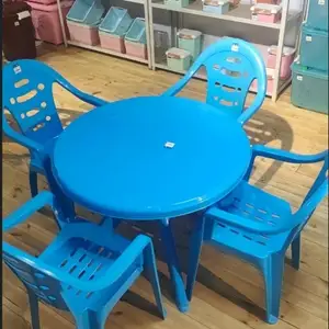 Стол и стулья, Душанбе