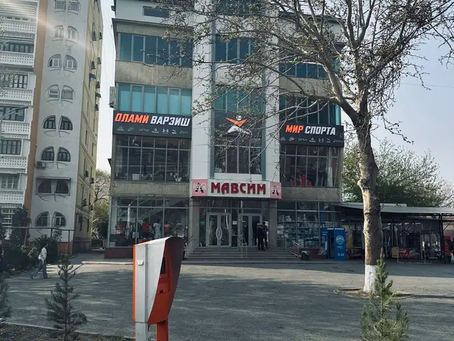 3-комн. квартира, 4 этаж, 75м², Шёлкокомбинат, Хуҷанд