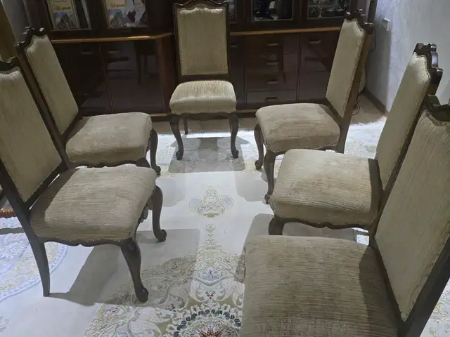 Антикварные румынские стулья, Душанбе