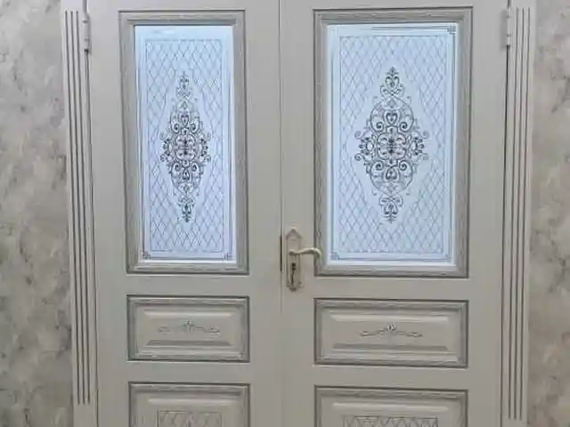 Дверь, Душанбе