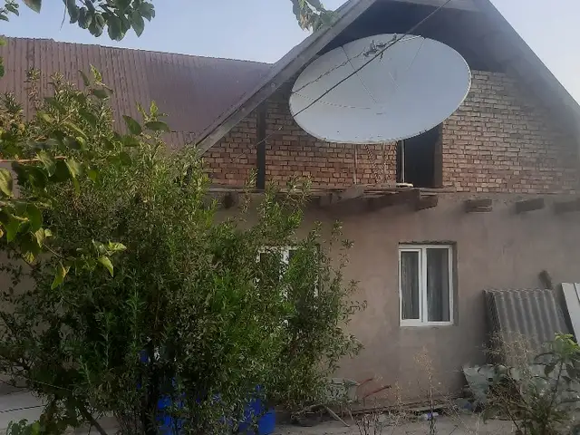 2 этажн. 5-комн. дом, 8 соток, Уртабуз, Гиссар