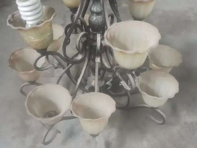 Люстра, Душанбе