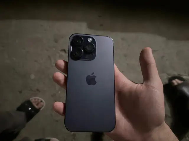 Apple iPhone 14 Pro, 256 gb, Deep Purple, Душанбе