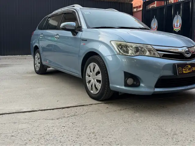 Toyota Fielder
