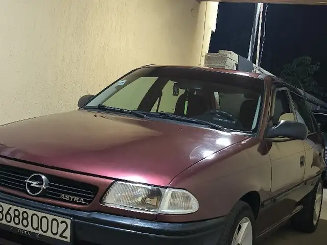 Opel Astra F