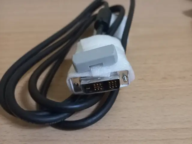 Кабель DVI, Худжанд
