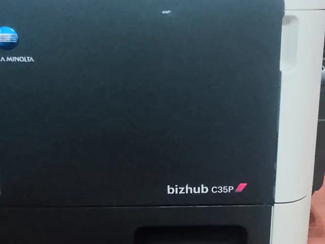 Принтер цветной Konica Minolta bizhub C35P, Душанбе