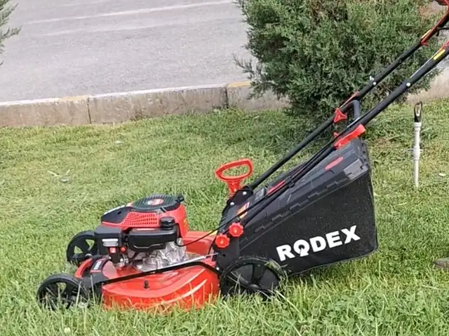 Бензиновая Газонокосилка Самоходная Rodex, Душанбе