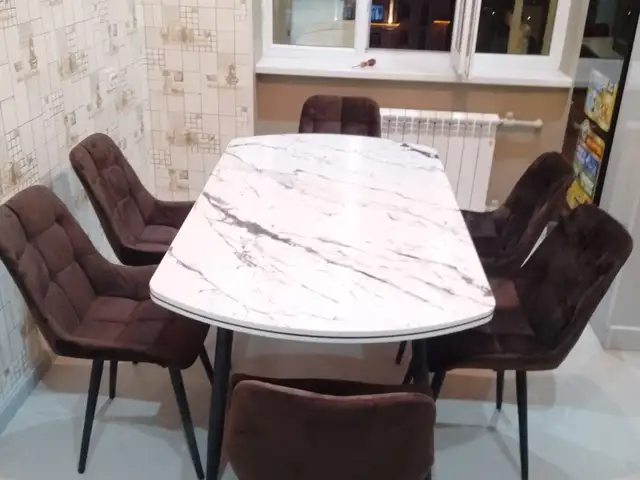 Стол и стулья, Душанбе