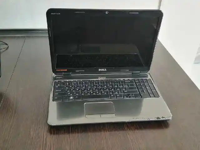 Ноутбук DELL Inspiron M5010 на запчасти, Хуҷанд