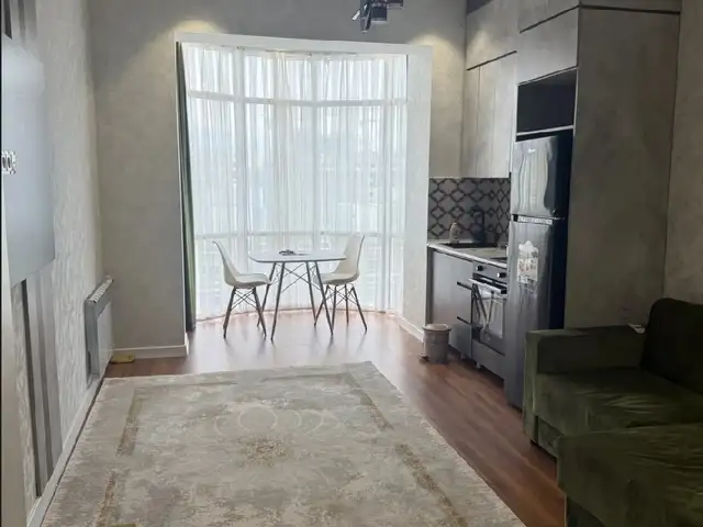 1-комн. квартира, 10 этаж, 33 м², шохмасур доми ватан, Душанбе