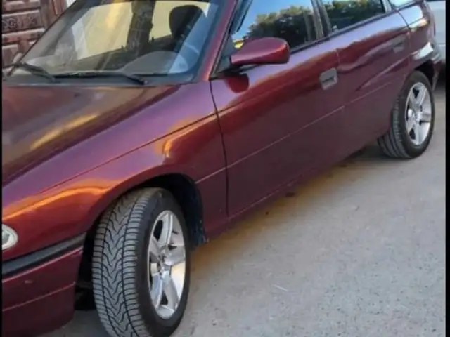 Opel Astra F