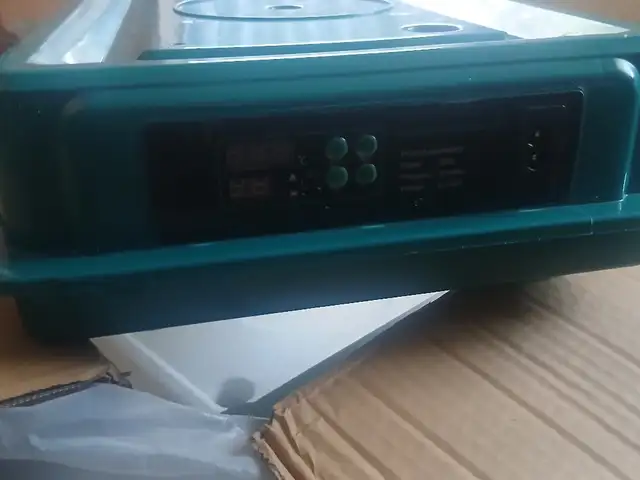 Инкубатор, Вахдат