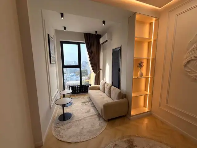 3-комн. квартира, 16 этаж, 95м², Шохмансур ул Бухоро дом 49, Душанбе