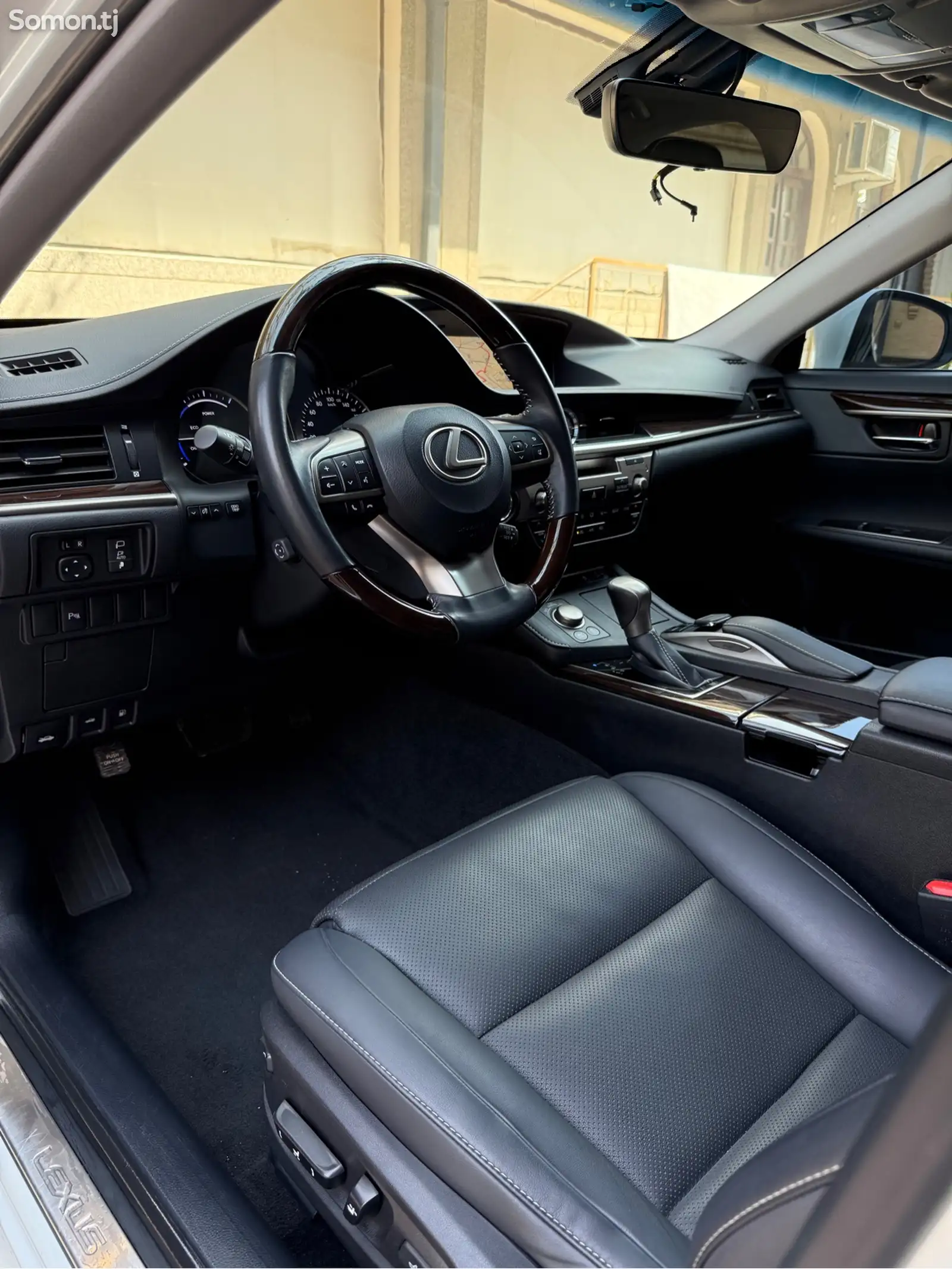 Lexus ES series, 2016-12