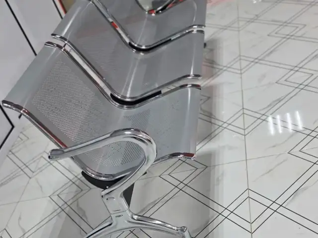 Аэрапортное кресло, Душанбе