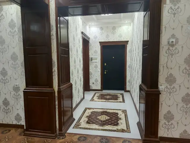 3-комн. квартира, 10 этаж, 140 м², домпечат, Душанбе