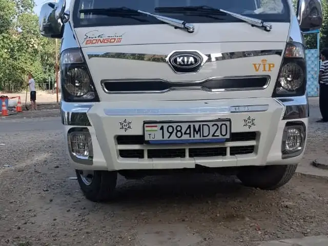 Бортовой автомобиль Kia Bongo, 2015, Душанбе