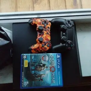 Игровая приставка Sony Playstation 4 pro, Душанбе