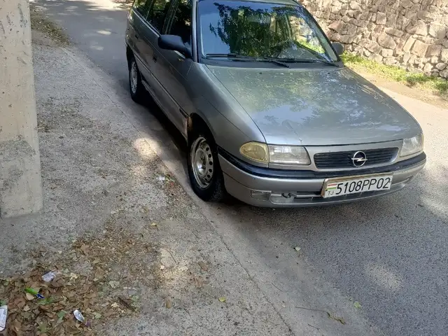 Opel Astra F