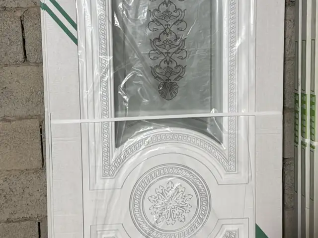 Дверь Эмаль, Душанбе