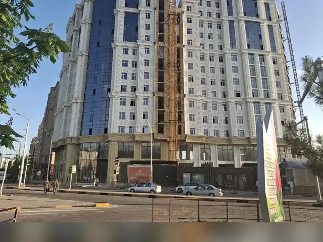 3-комн. квартира, 10 этаж, 139 м², Н.Сомони, Душанбе