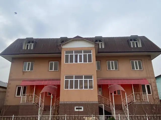 Помещение под свободное назначение, 200м², Улица Айни, кучаи Навруз, Бохтар (Курғон-Теппа)