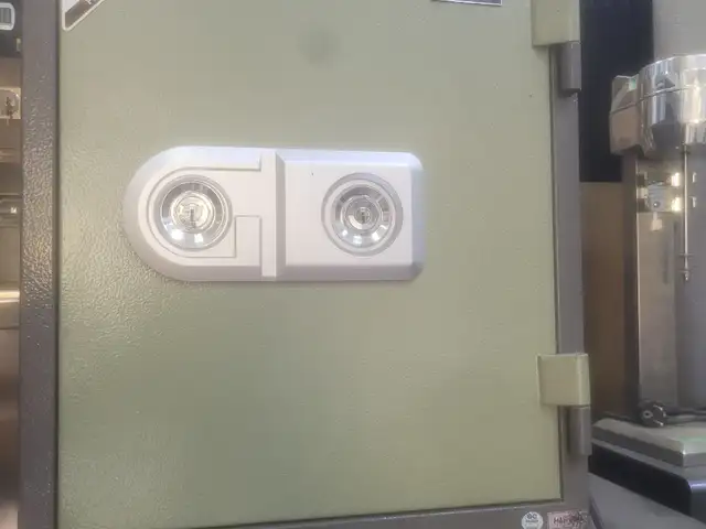 Сейф, Душанбе