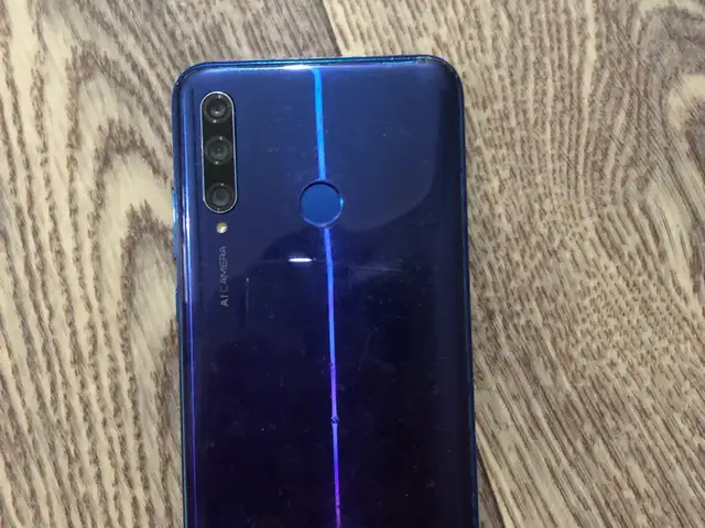 Honor 10i, Душанбе