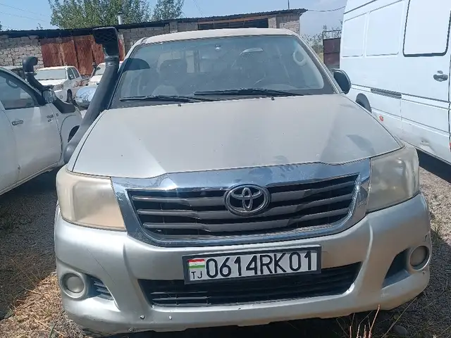 Toyota Hilux