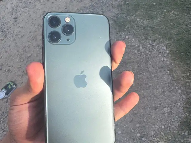 Apple iPhone 11 Pro, 256 gb, Midnight Green, Душанбе