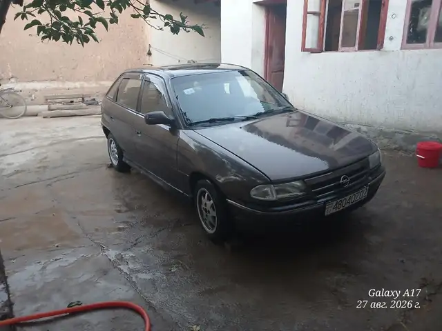 Opel Astra F