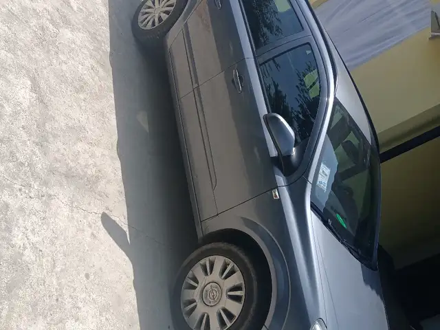 Opel Astra H