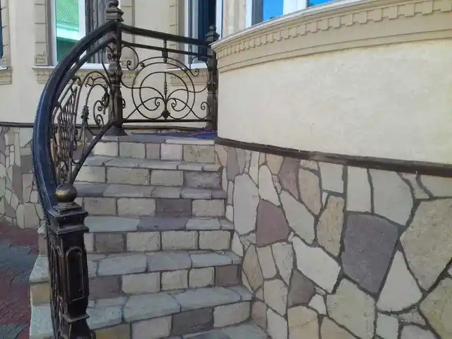 Гранит дикий камень, Канибадам