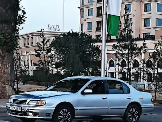 Nissan Cefiro
