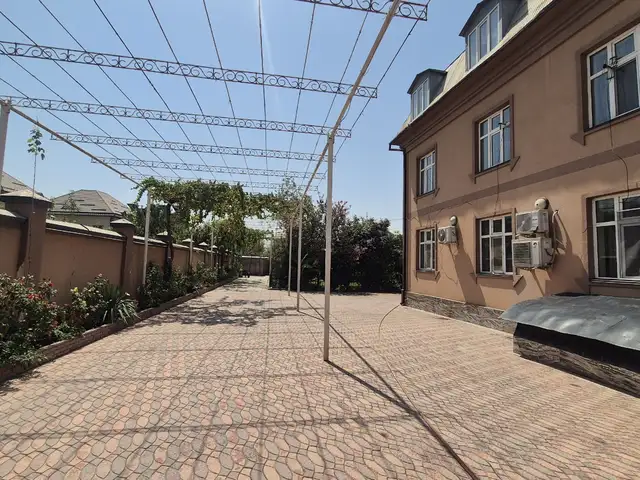 3 этажн. 8-комн. дом, 15 соток, Арбобхотун, Сино, Душанбе