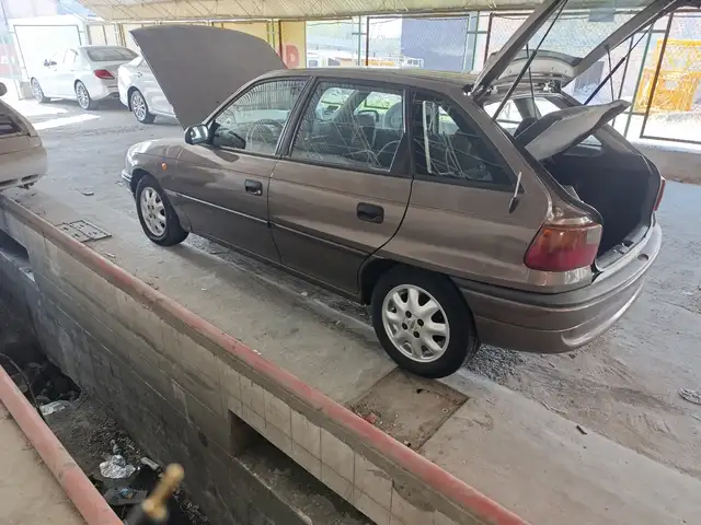 Opel Astra F