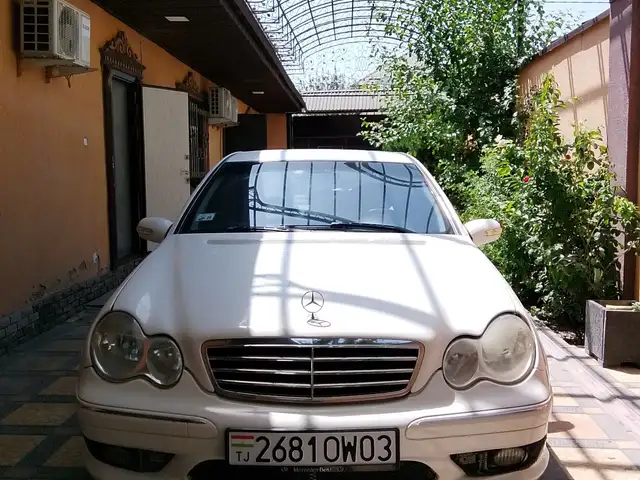 Mercedes-Benz C class