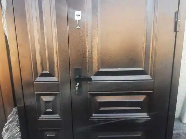Железная дверь, Душанбе