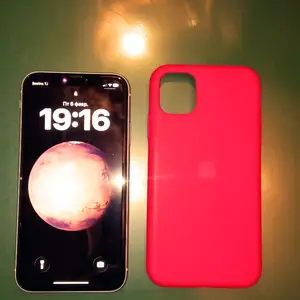Apple iPhone 11, 128 gb, White, Вахдат