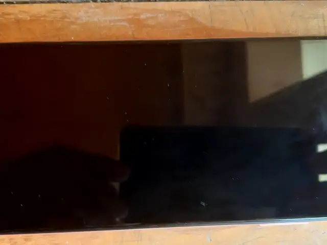Samsung Galaxy A04s, Исфара
