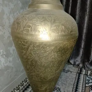 Ваза, Худжанд