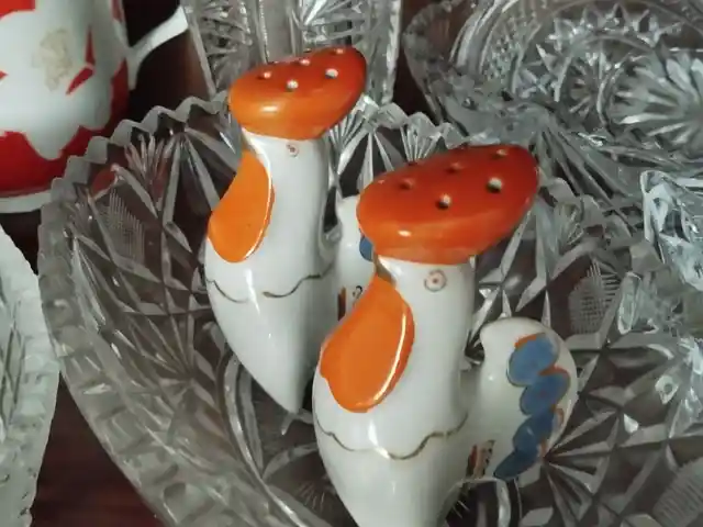 Фарфоровые солонки, Душанбе