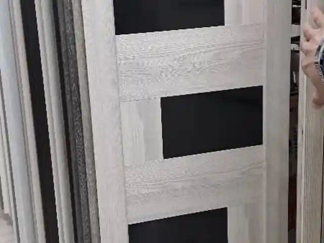 Дверь, Душанбе