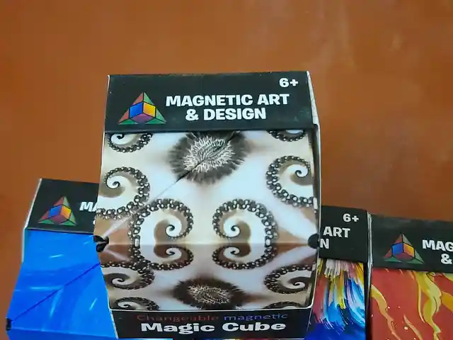 Магнитная головоломка от Maya Toys, Душанбе