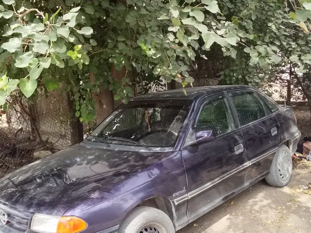 Opel Astra F
