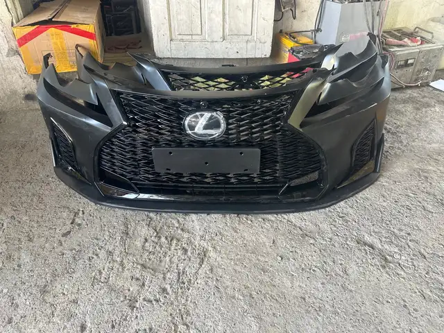 Бампер на Lexus is 250, Душанбе