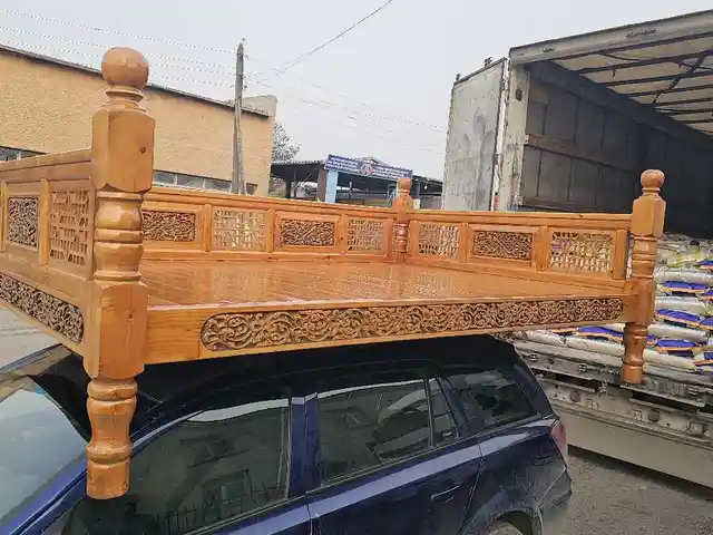 Тапчан, Душанбе
