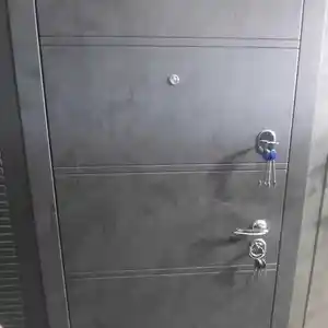 Железная дверь, Душанбе
