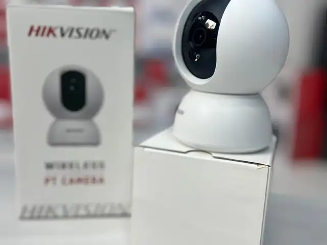 Внутренняя стационарная сетевая камера Hikvision 2 МП DS- 2CV2Q21G1 -IDW W, Душанбе